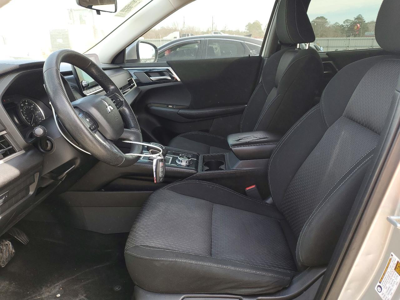 2022 MITSUBISHI outlander
