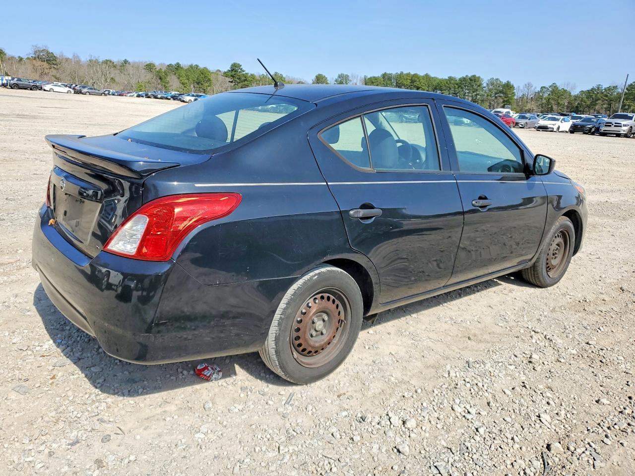 2019 NISSAN VERSA