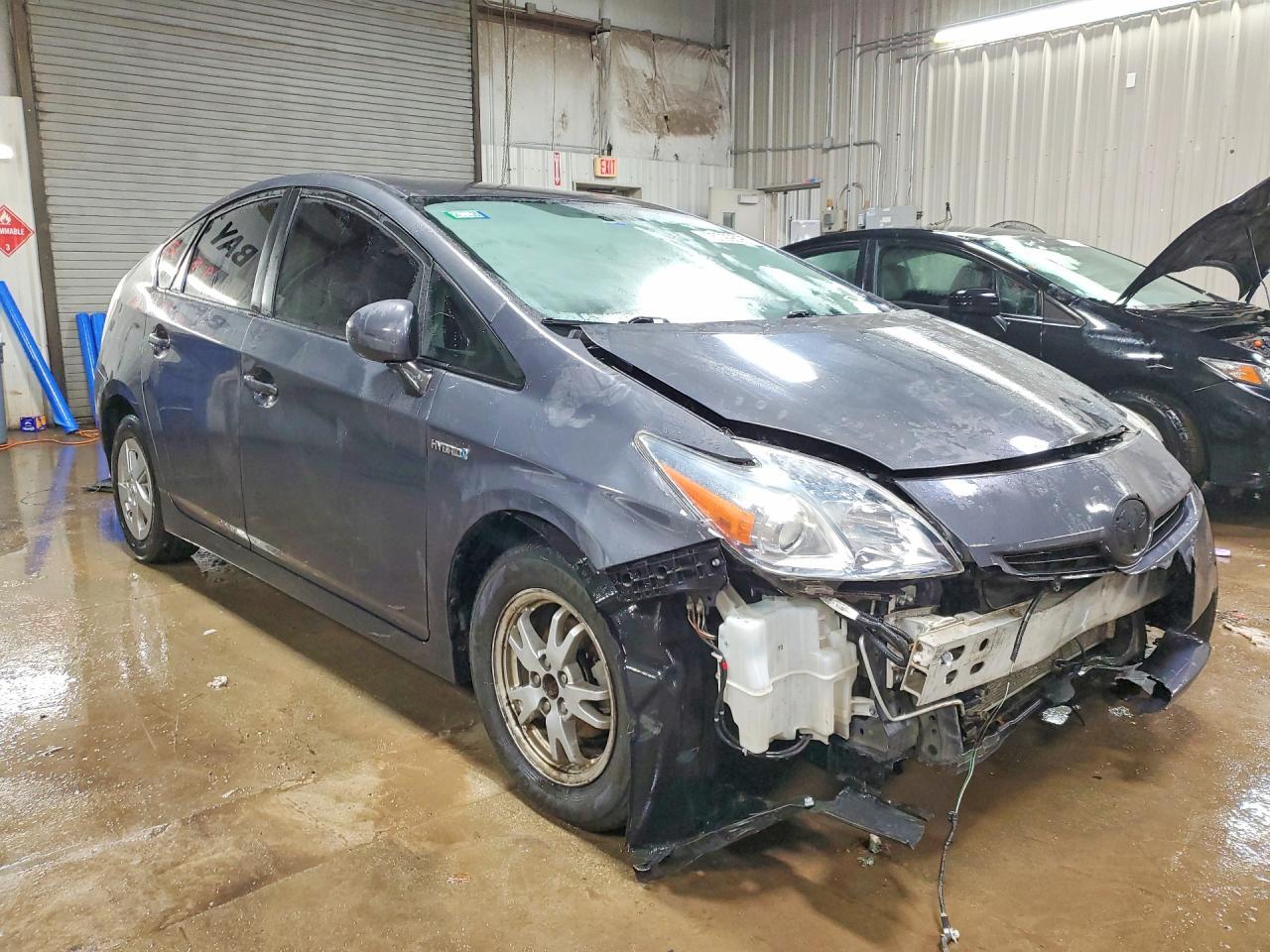 2010 TOYOTA PRIUS
