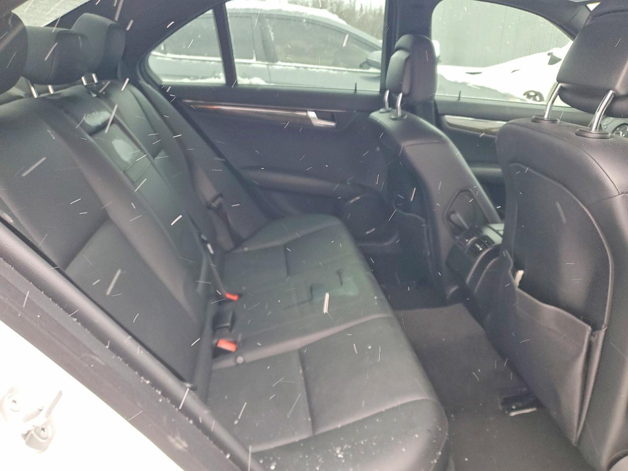 2011 MERCEDES-BENZ C-CLASS