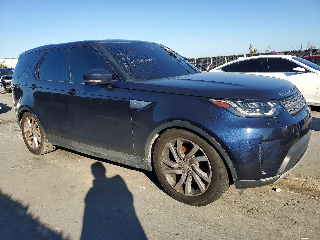 2017 LAND ROVER Discovery