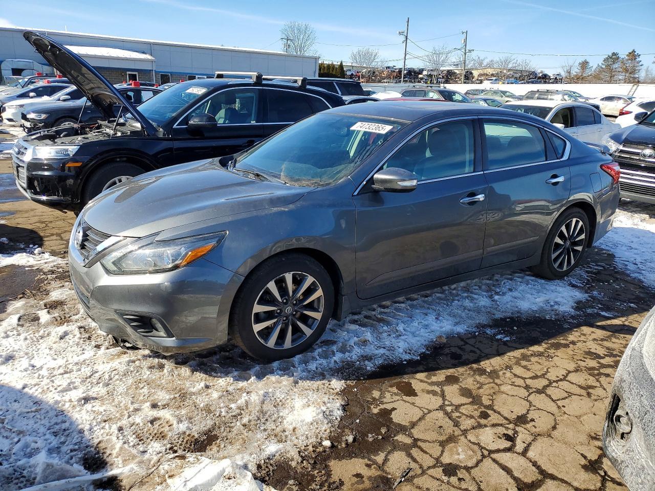 2017 NISSAN ALTIMA
