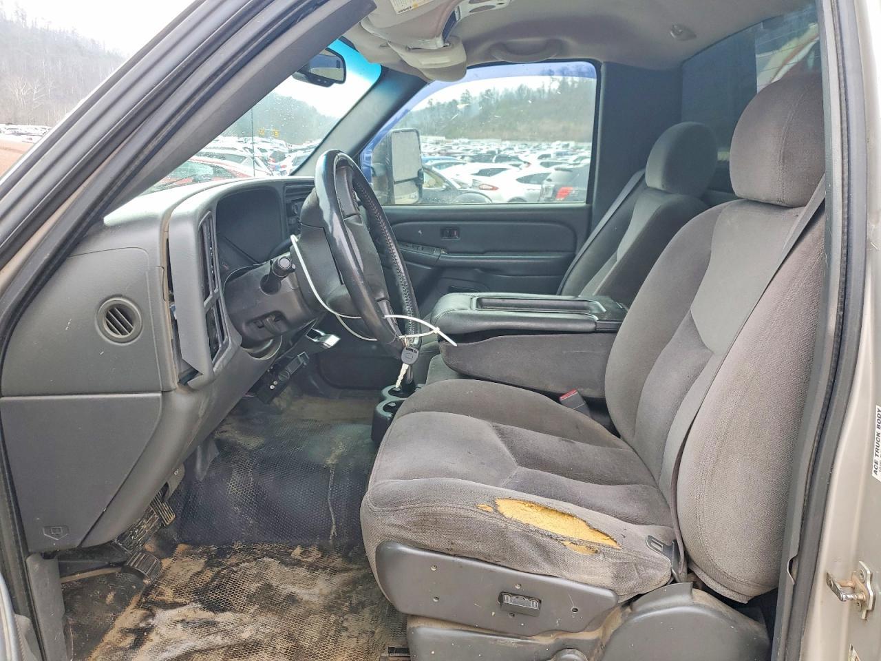 2005 GMC Sierra