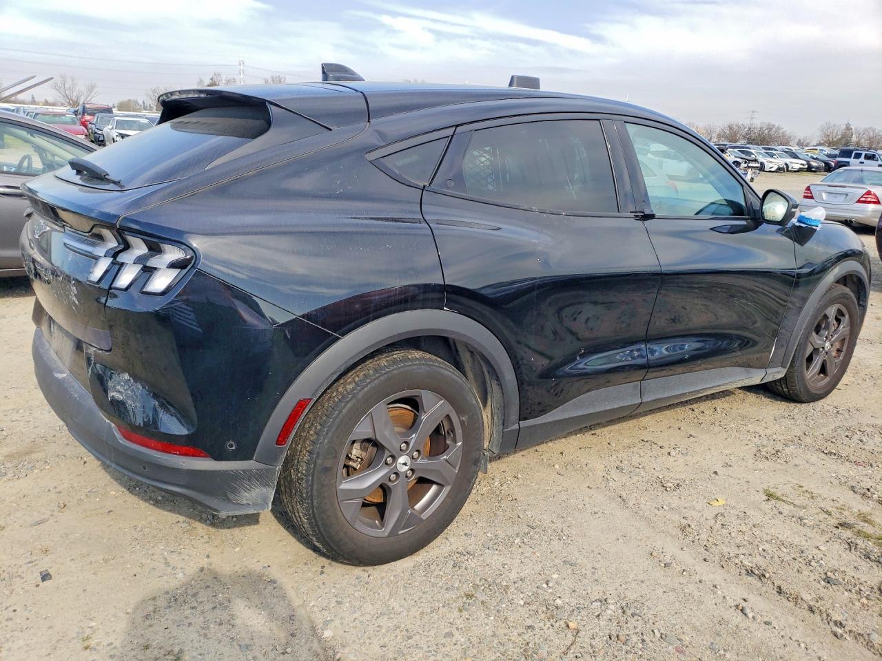 2023 FORD Mustang Mach-E