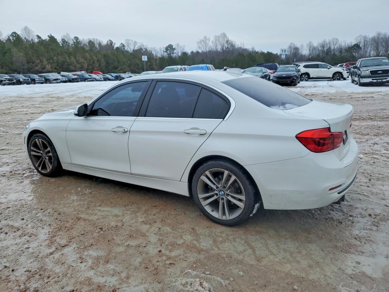 2018 BMW 3 SERIES