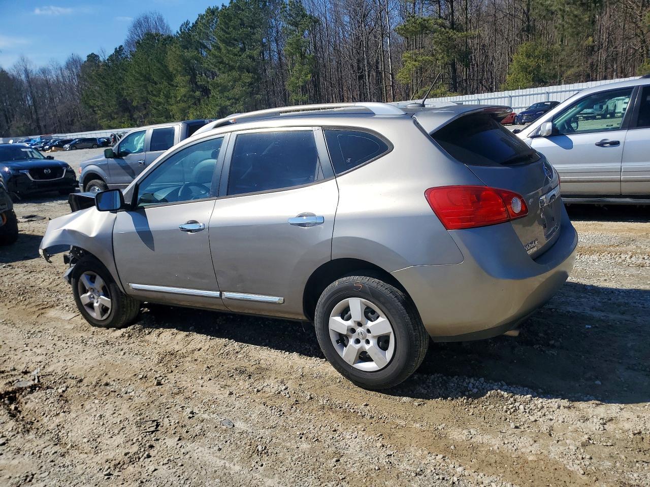 2014 NISSAN ROGUE