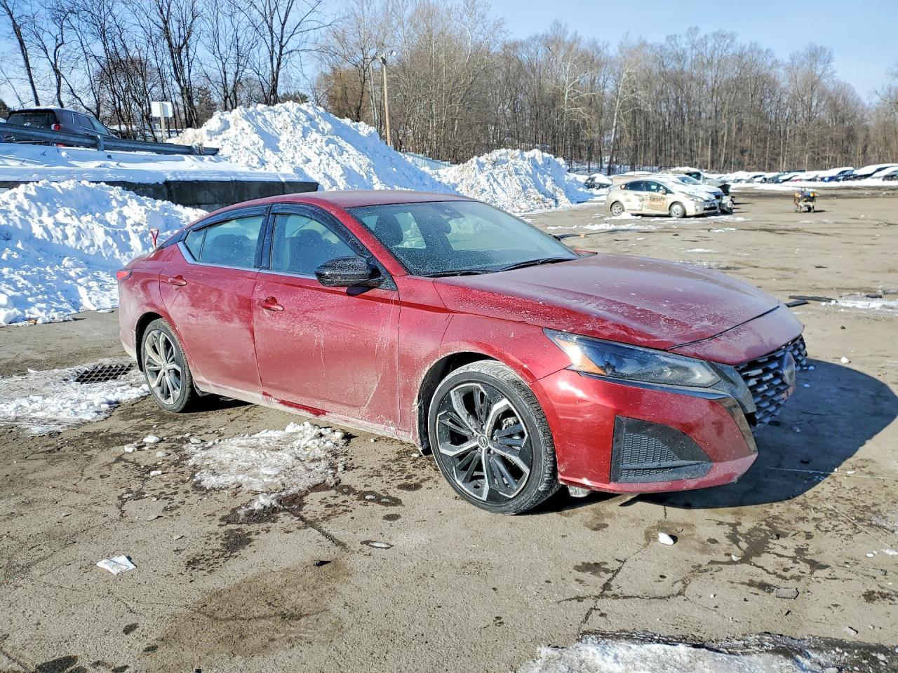 2024 NISSAN