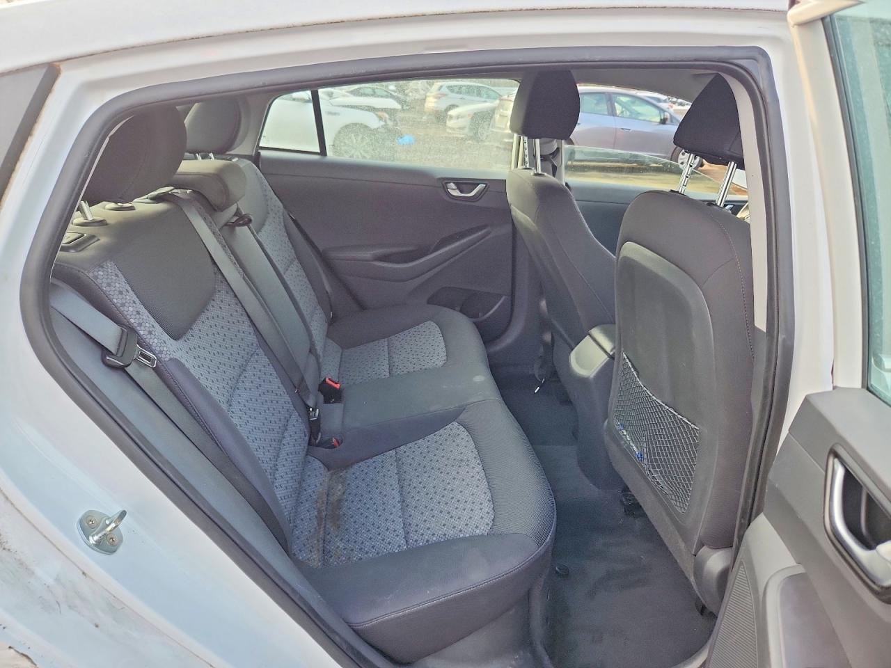 2017 HYUNDAI Ioniq