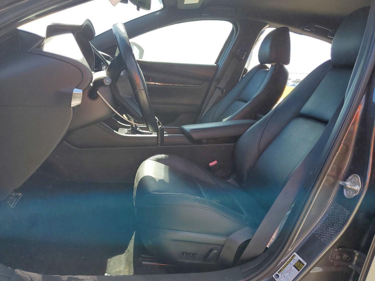 2019 MAZDA 3