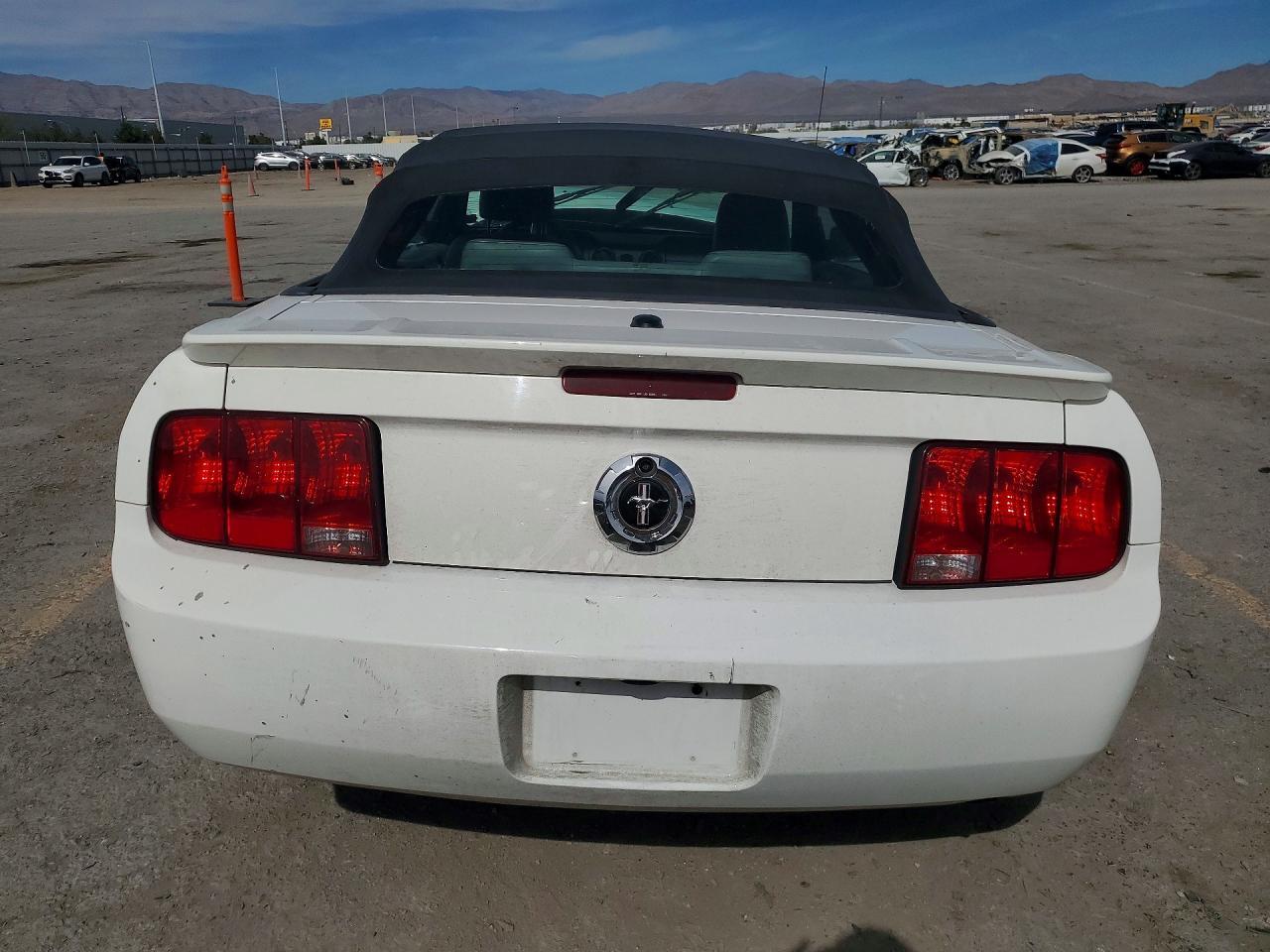 2007 FORD MUSTANG