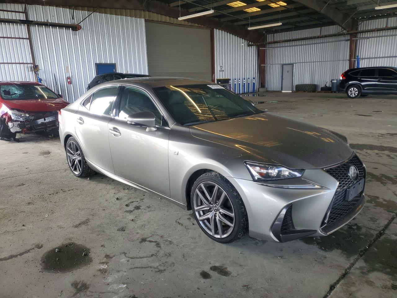 2018 LEXUS IS 300