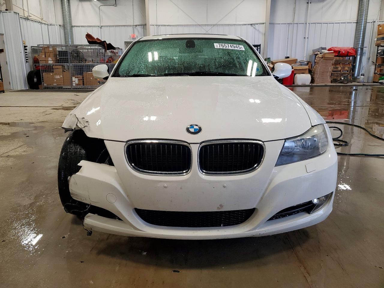 2011 BMW 3 SERIES