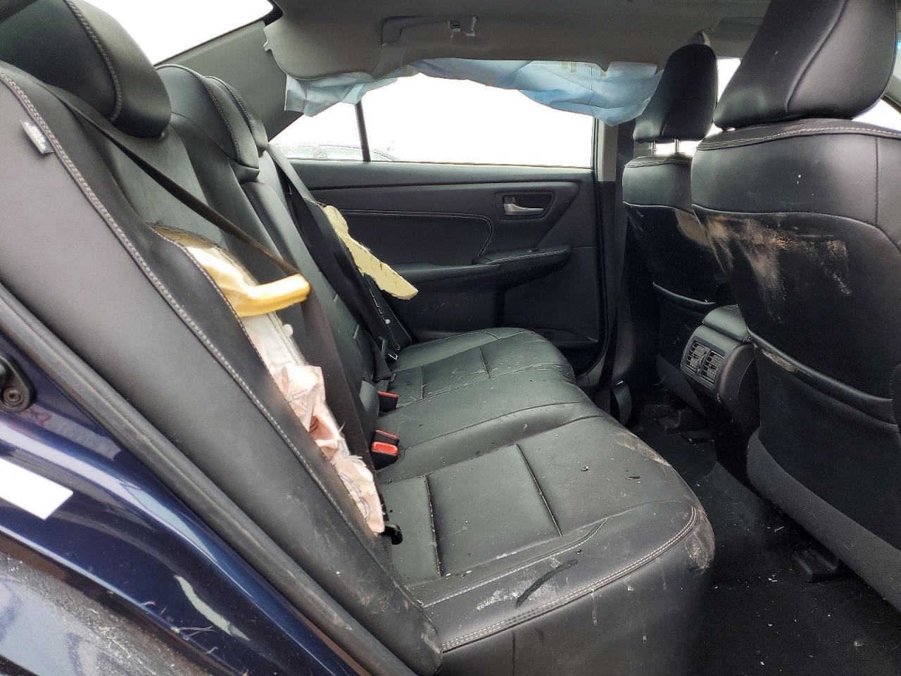 2017 TOYOTA CAMRY