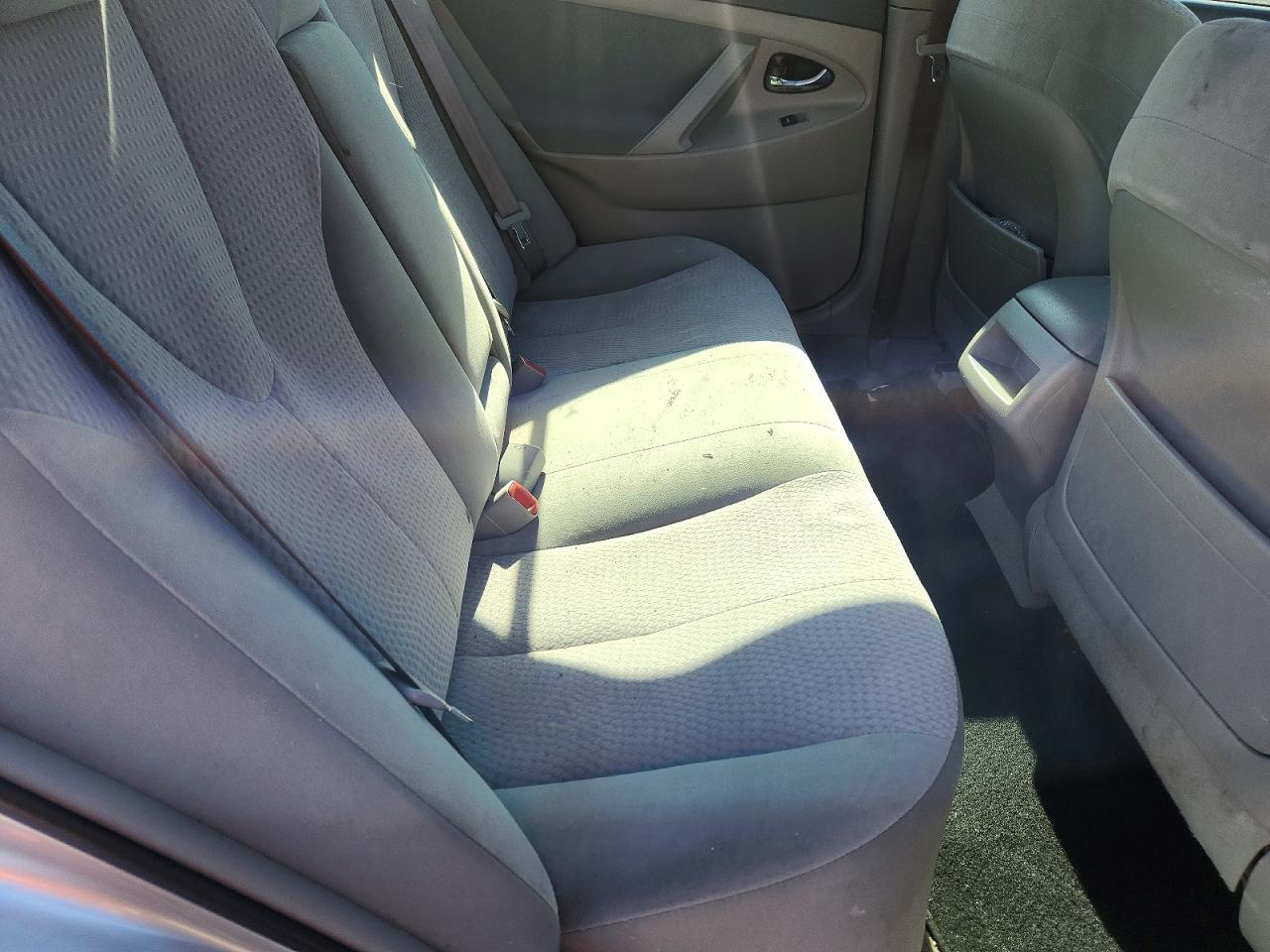 2010 TOYOTA CAMRY