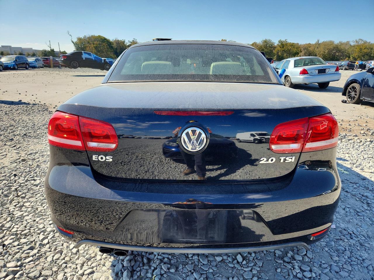 2013 VOLKSWAGEN EOS