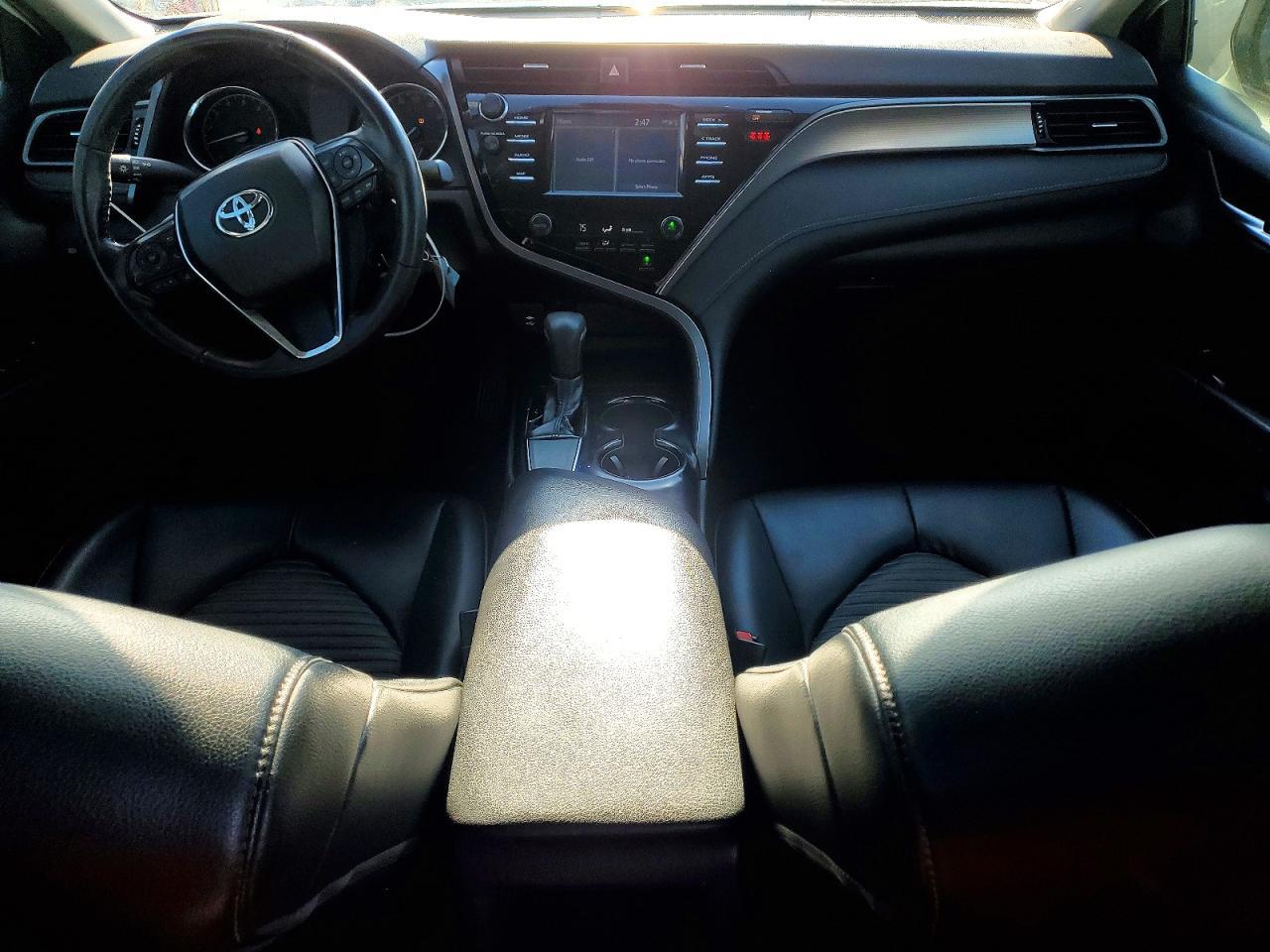 2019 TOYOTA CAMRY