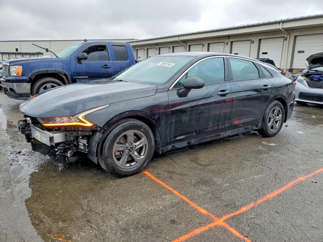 2022 KIA K5