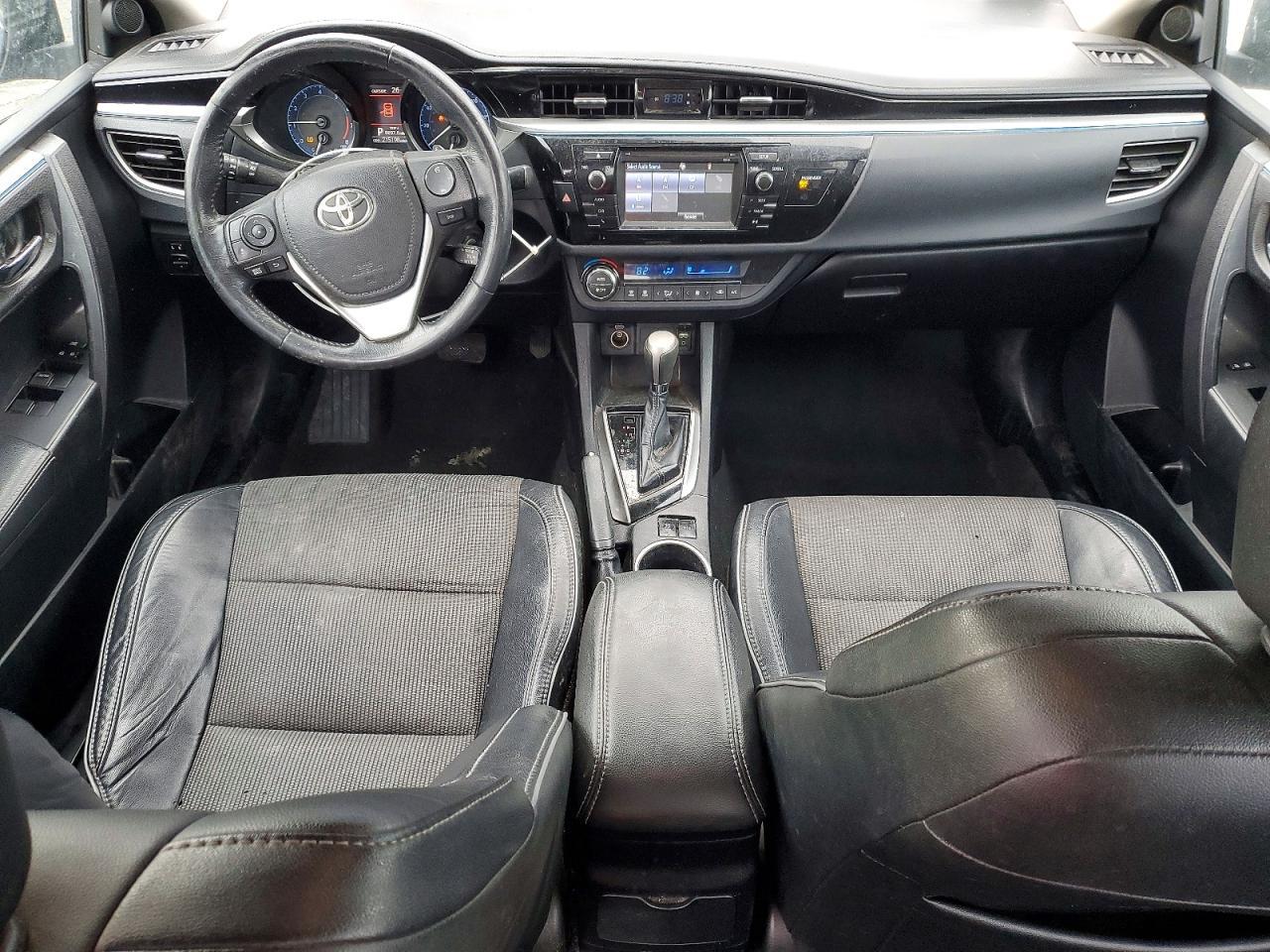 2015 TOYOTA COROLLA