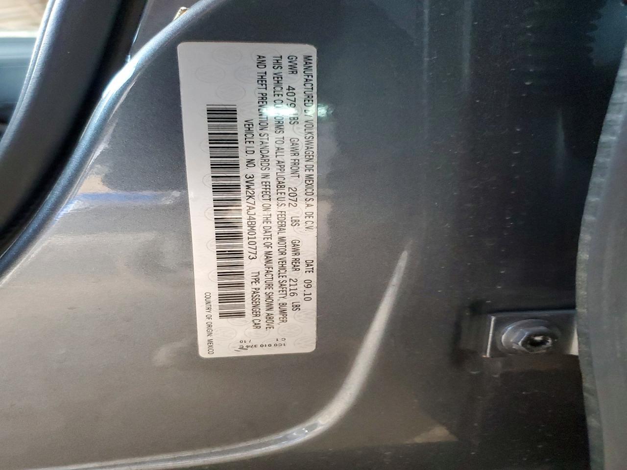 2011 VOLKSWAGEN JETTA