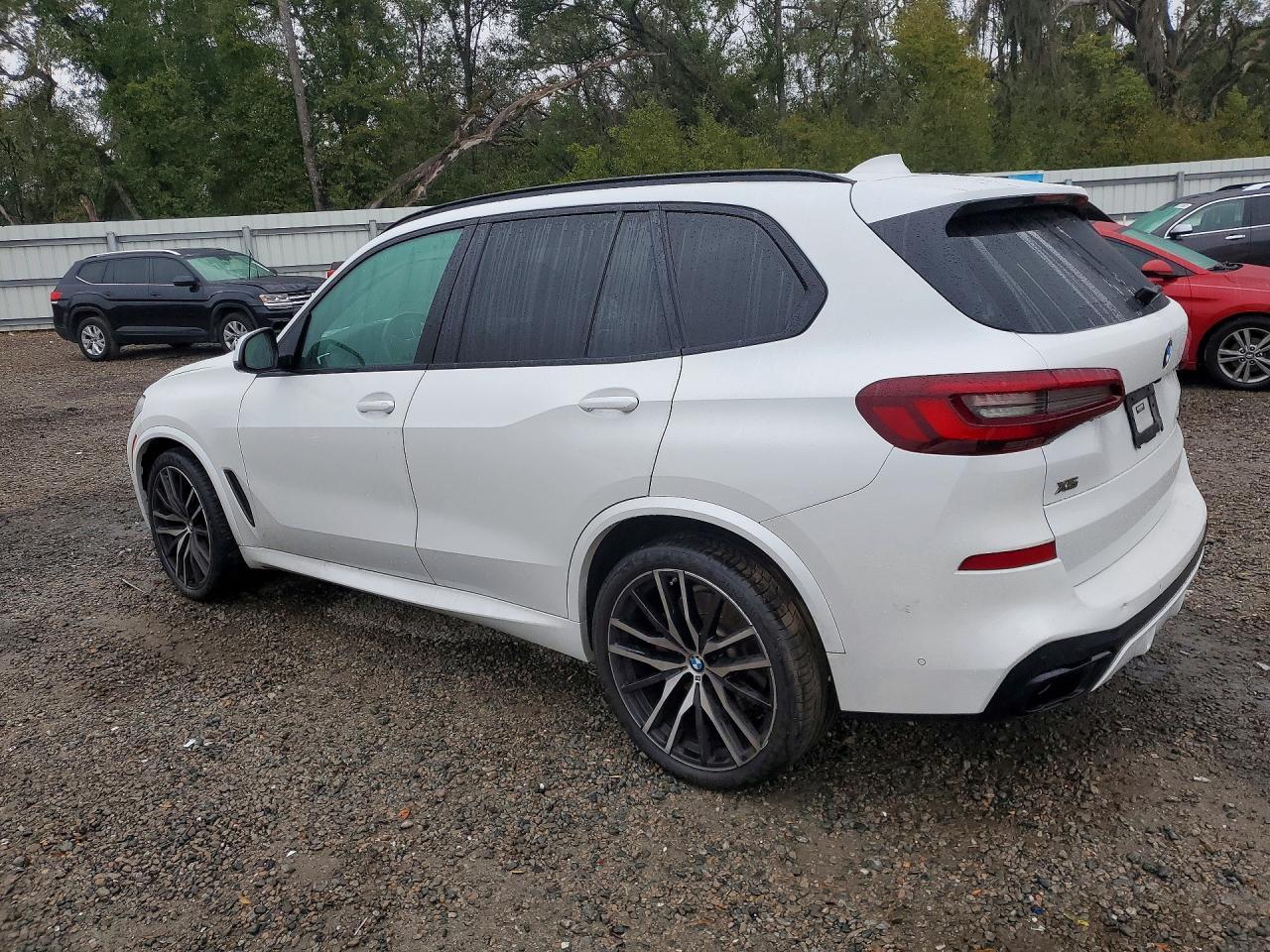 2022 BMW X5