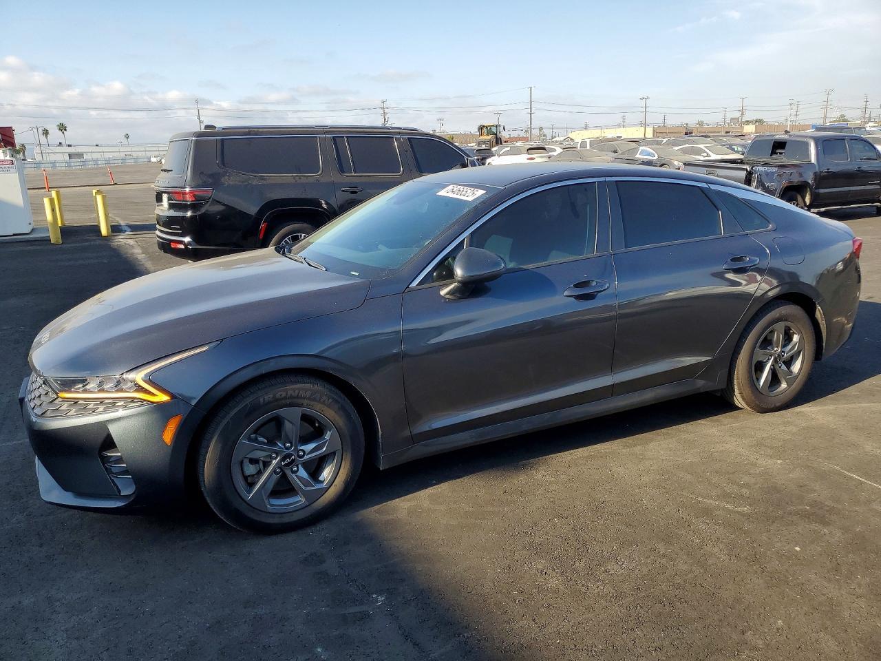 2022 KIA K5