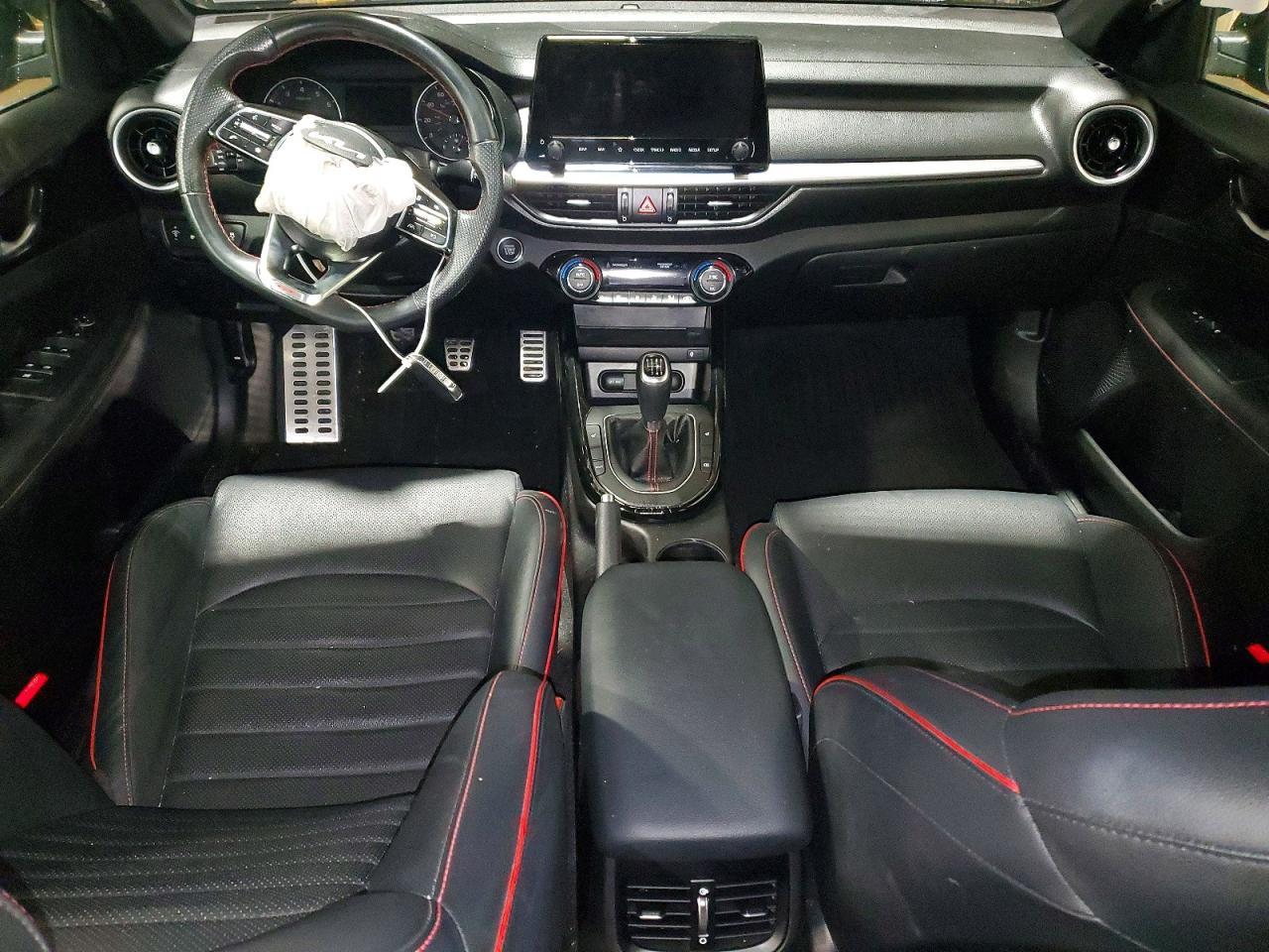 2022 KIA FORTE