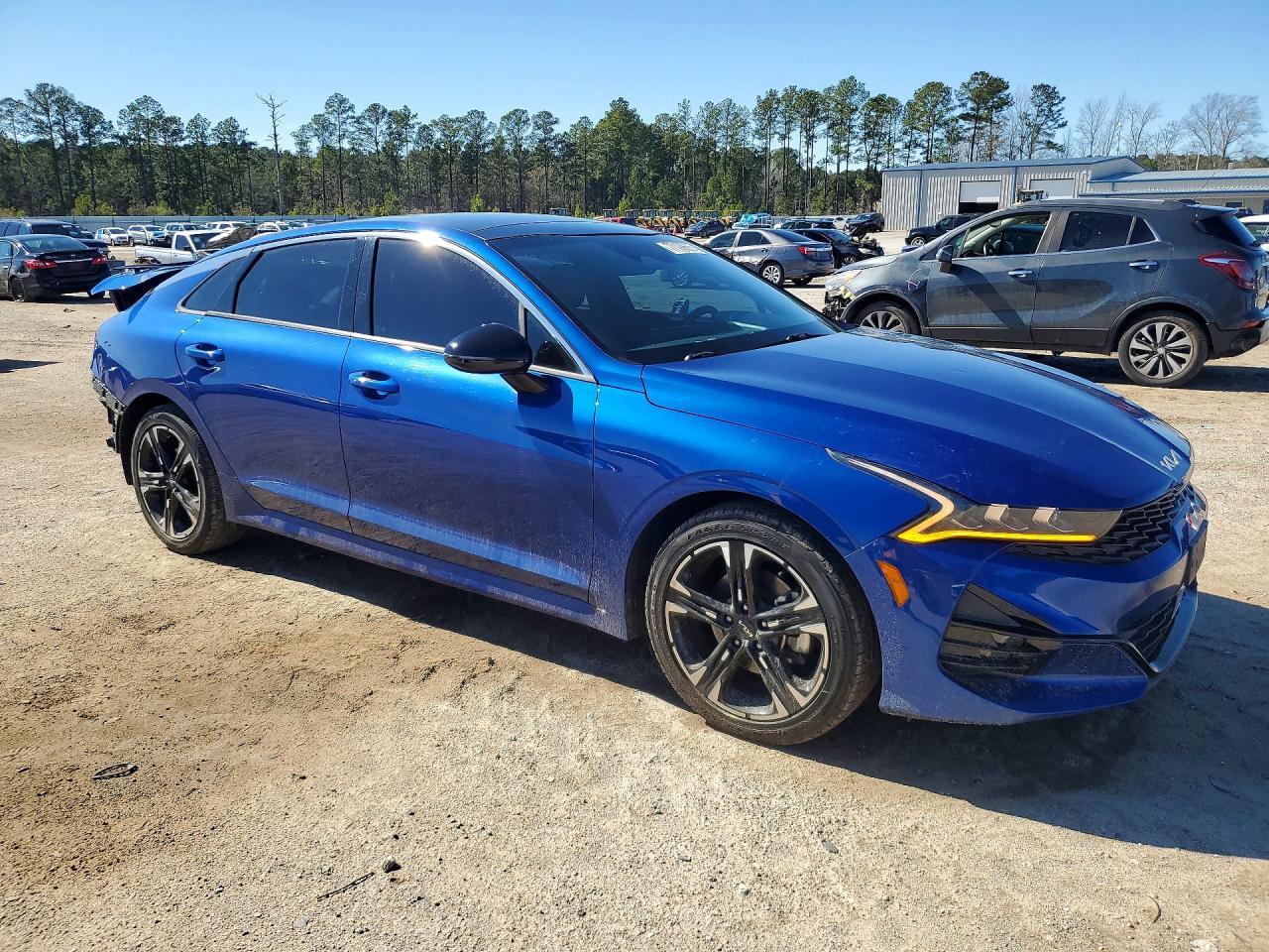2022 KIA K5