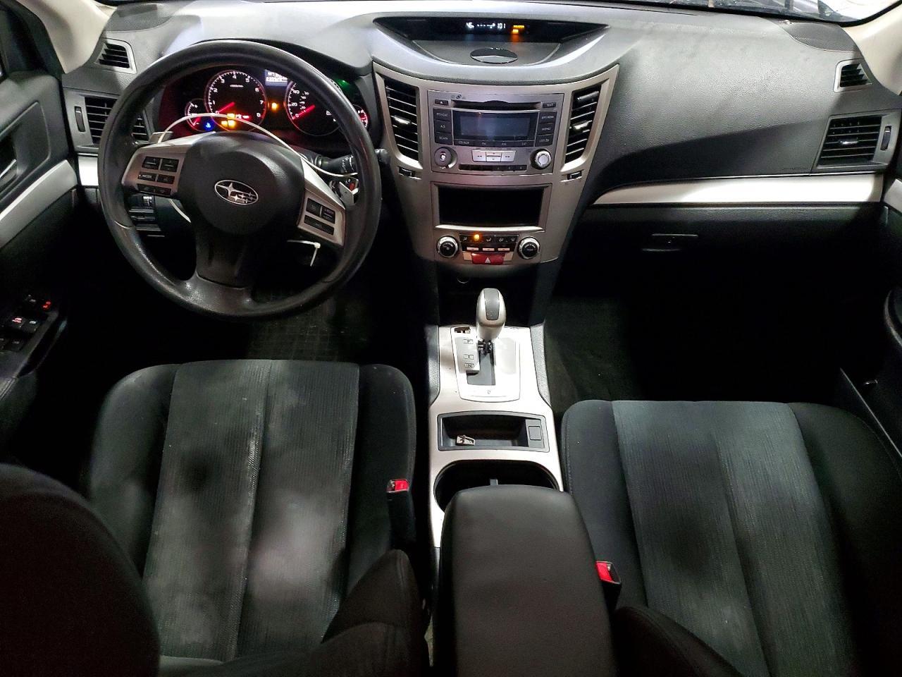 2014 SUBARU Outback