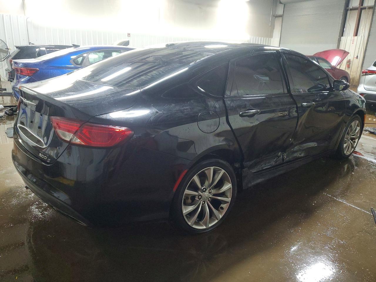 2015 CHRYSLER 200
