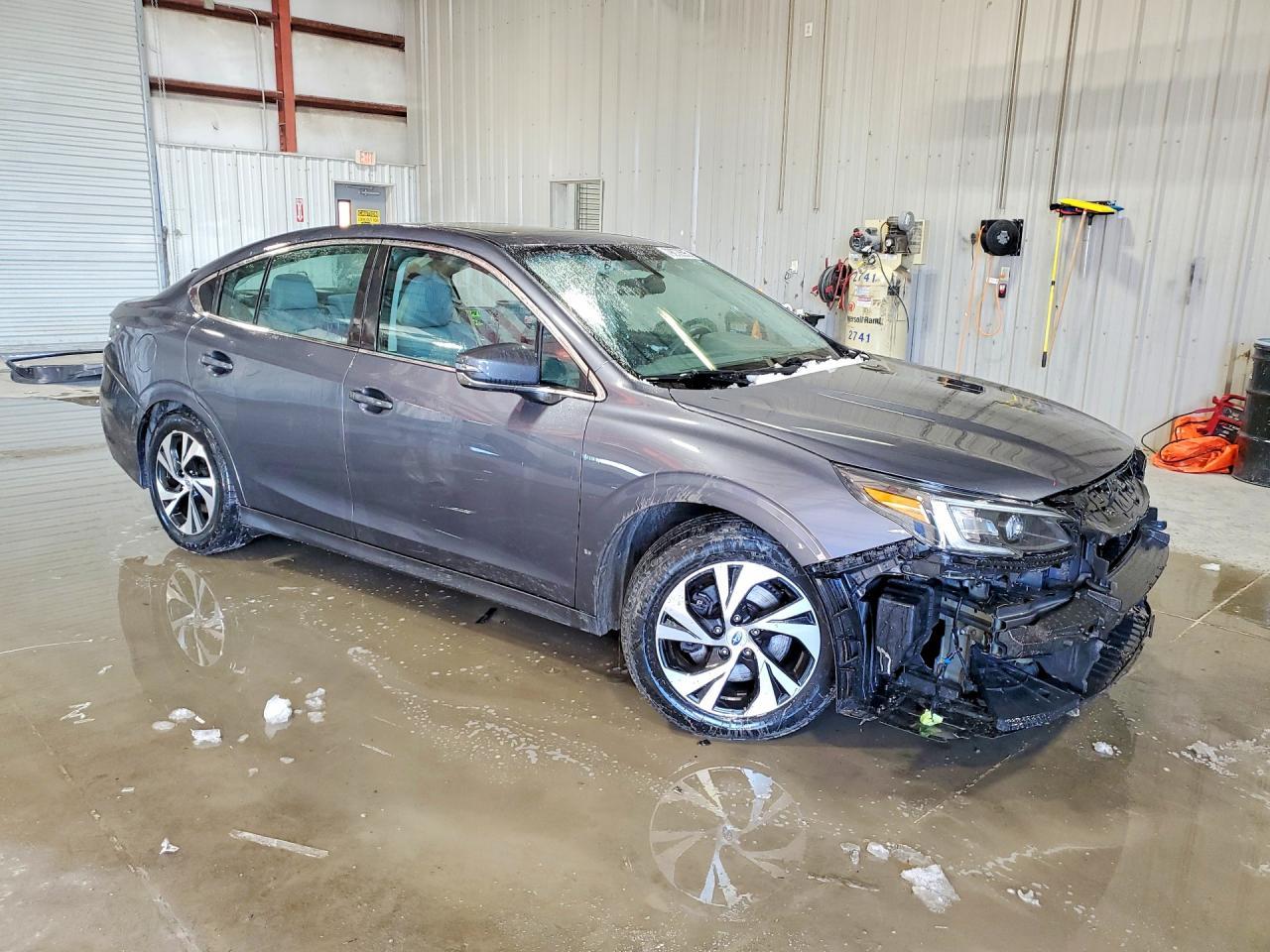 2022 SUBARU Legacy