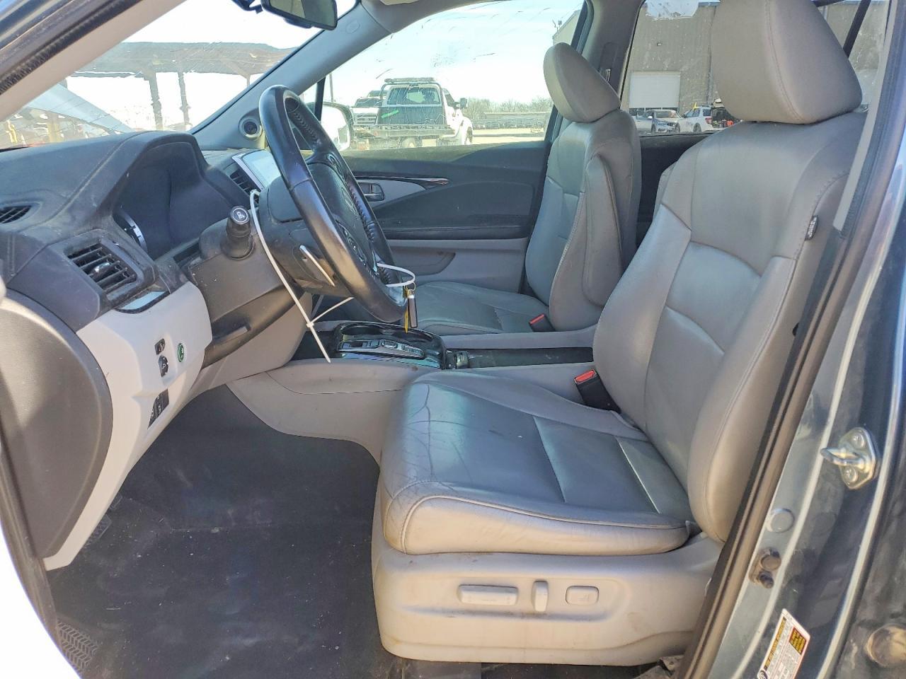 2017 HONDA PILOT