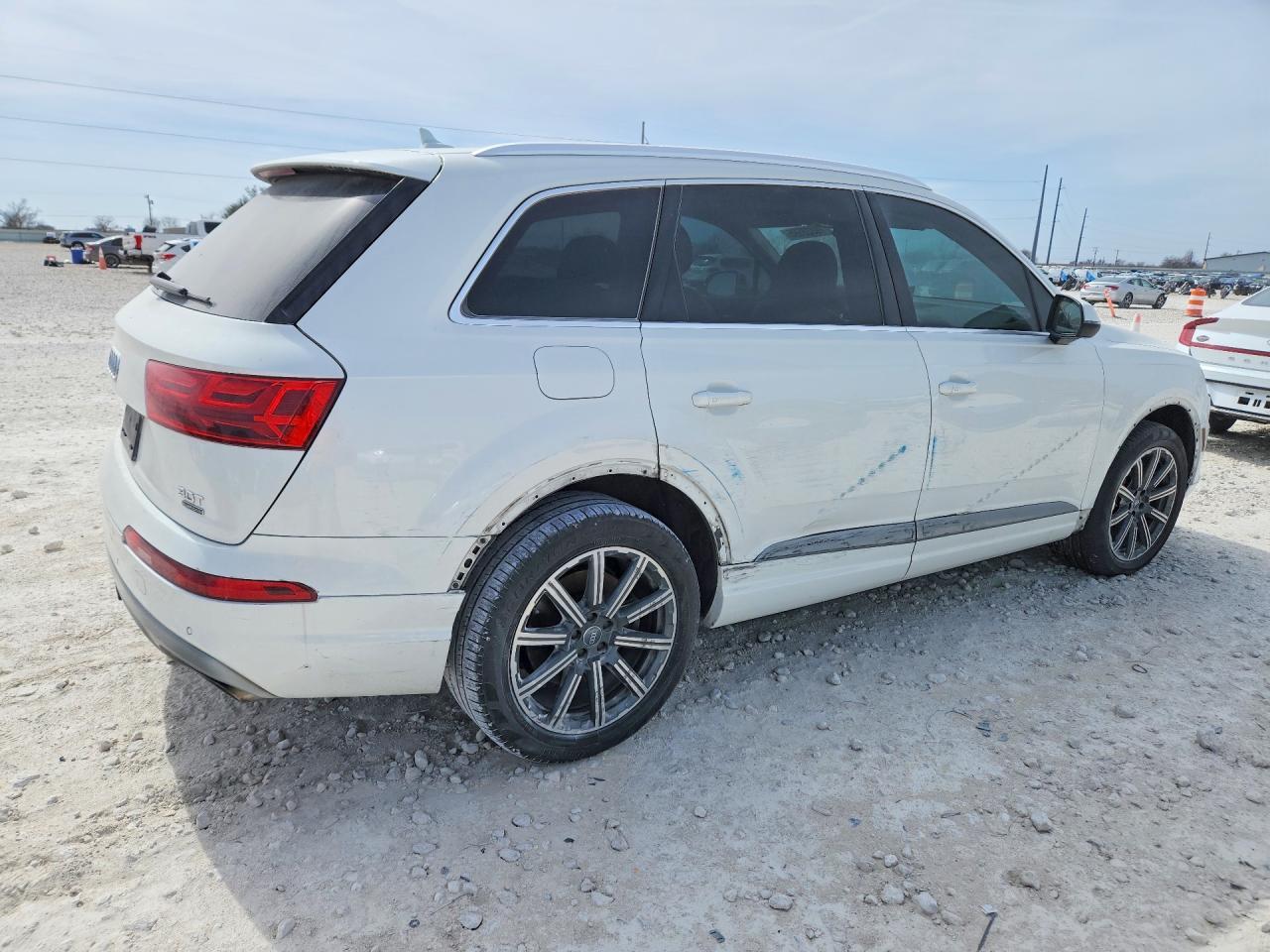 2017 AUDI Q7