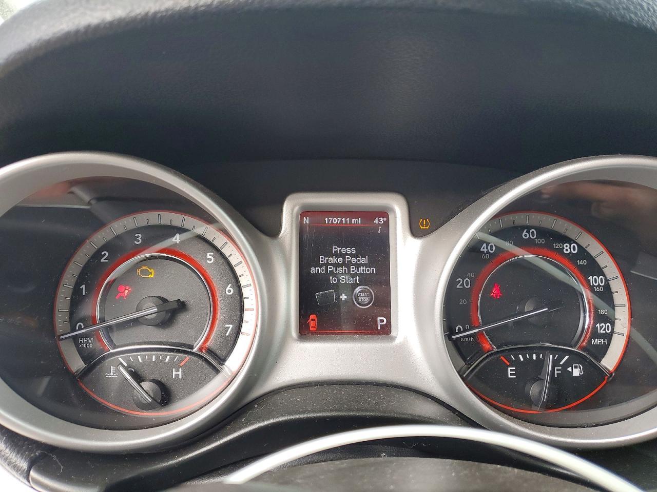 2011 DODGE JOURNEY
