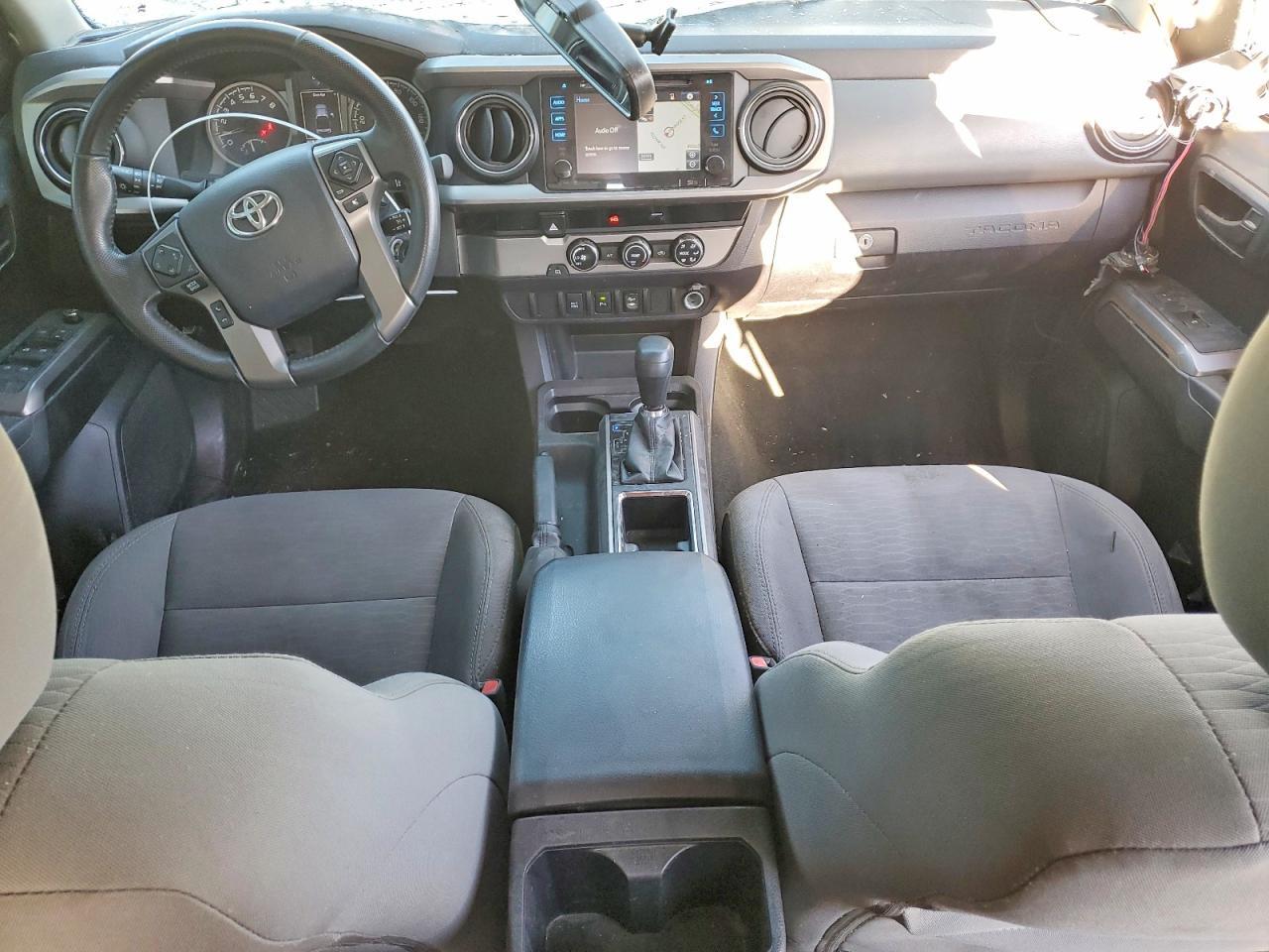 2017 TOYOTA TACOMA