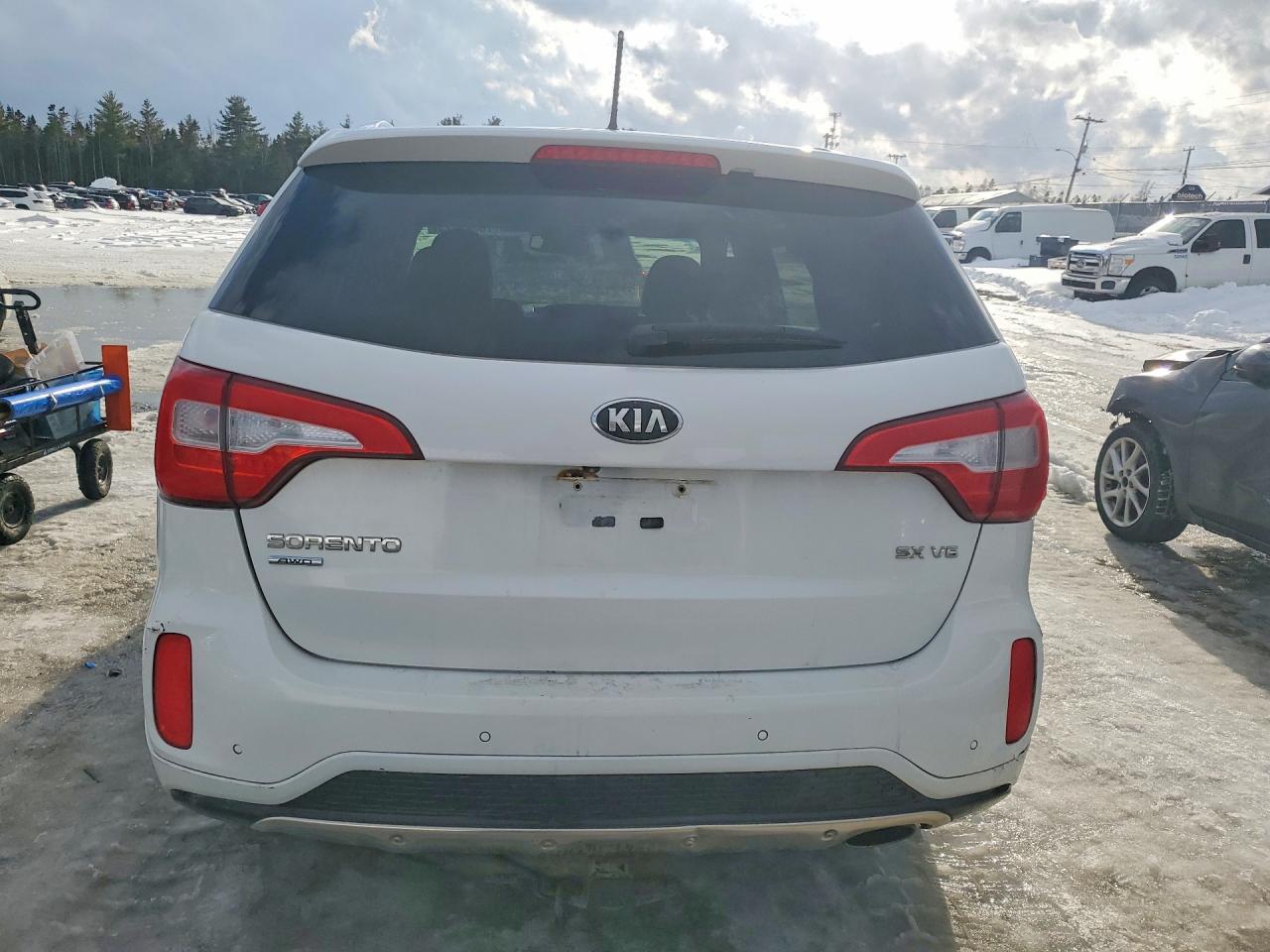 2015 KIA SORENTO