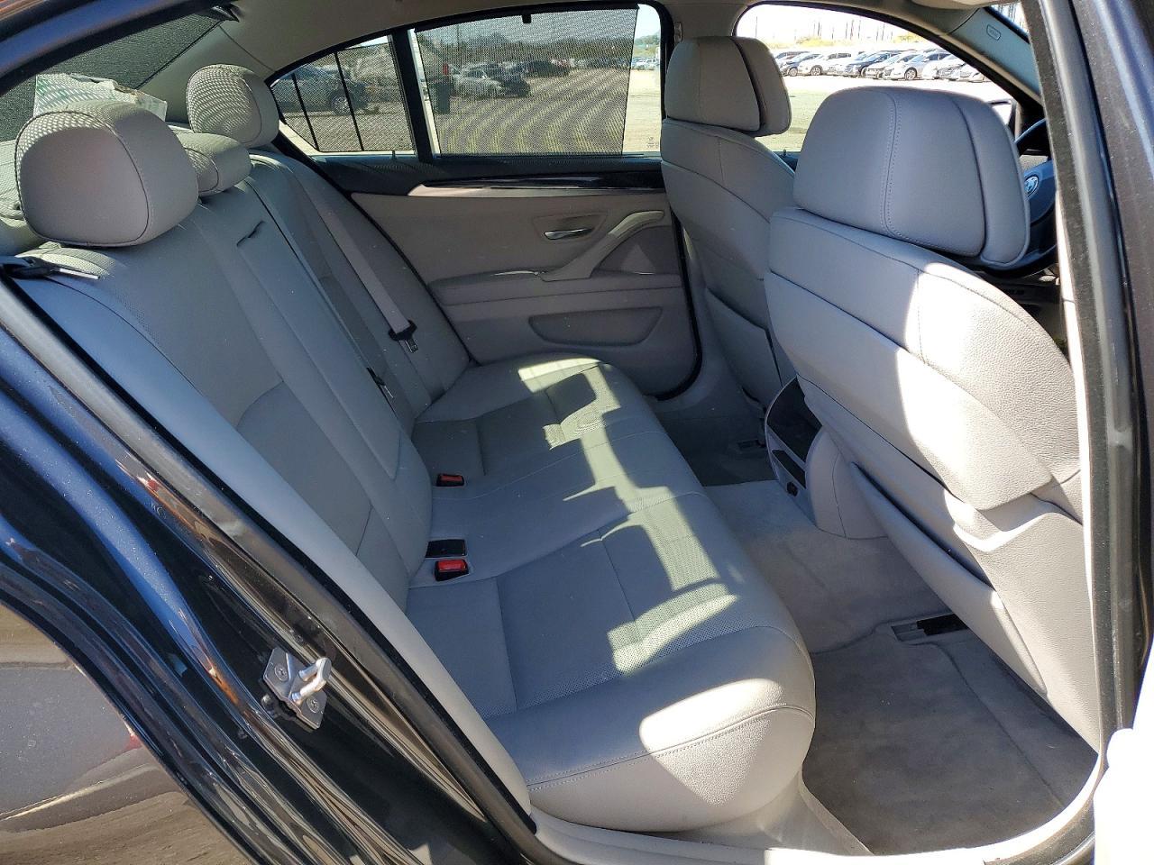 2011 BMW 5 series