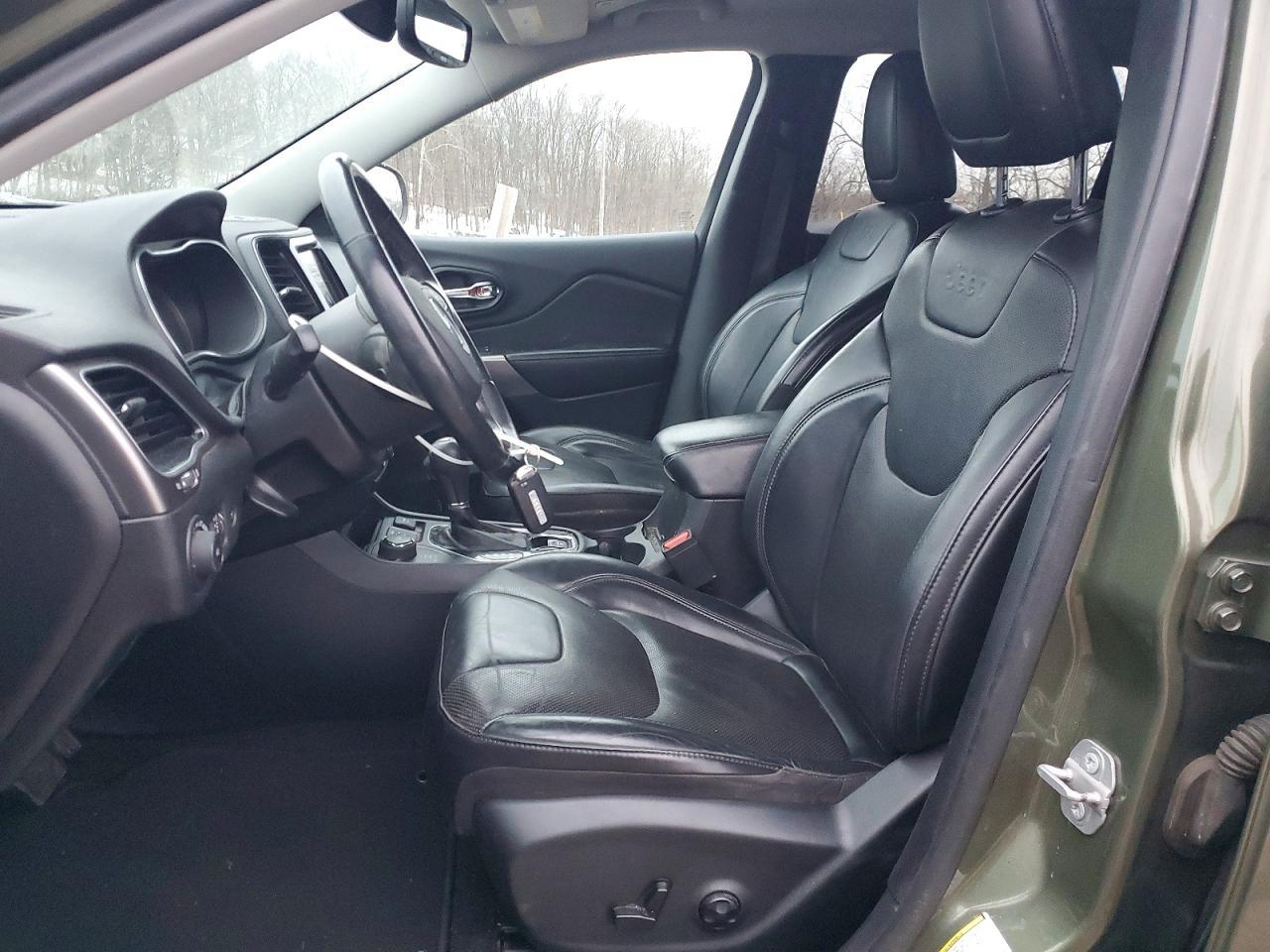 2019 JEEP CHEROKEE