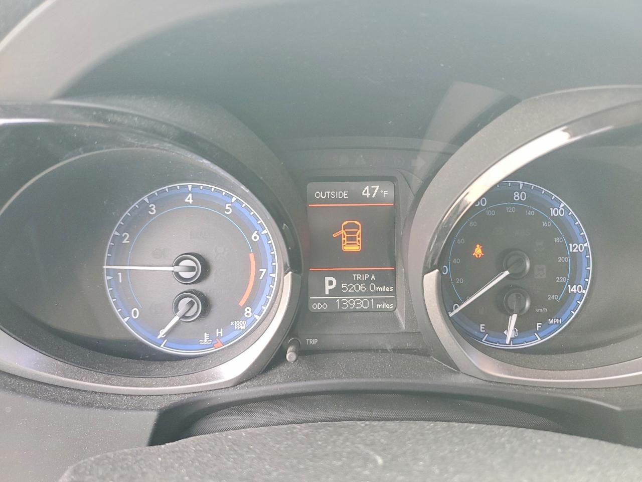 2015 TOYOTA COROLLA