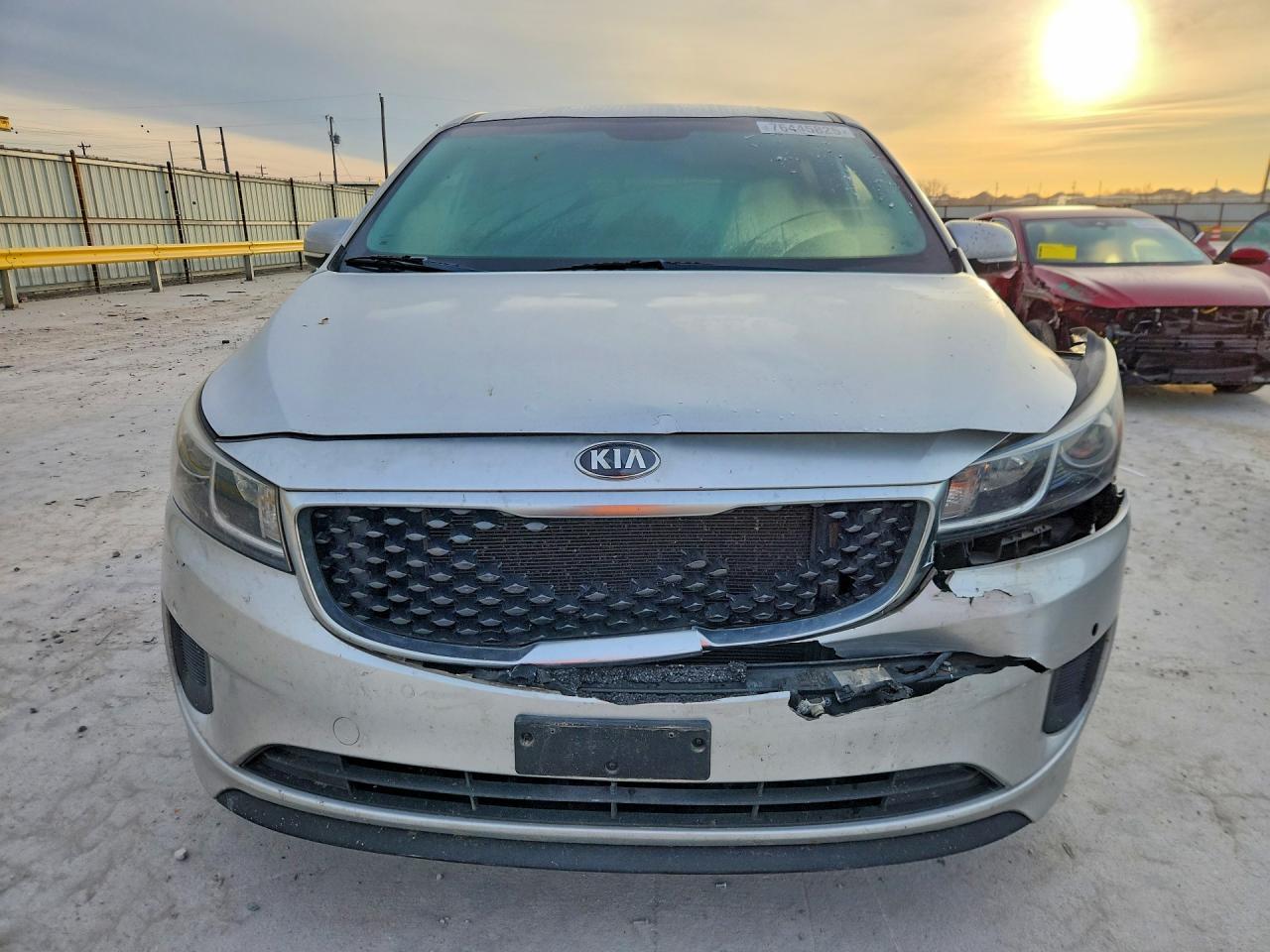 2016 KIA SEDONA