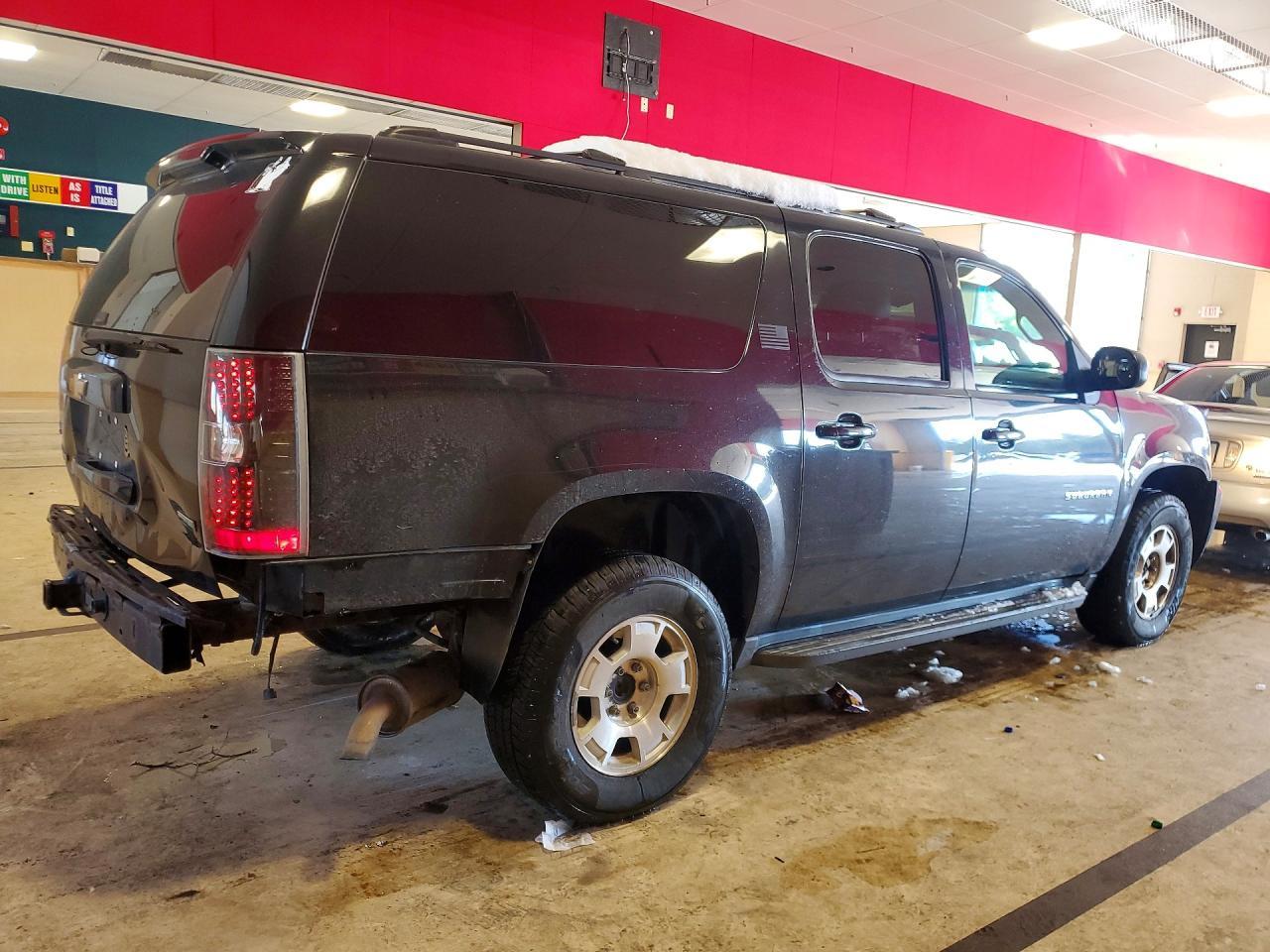 2012 CHEVROLET Suburban