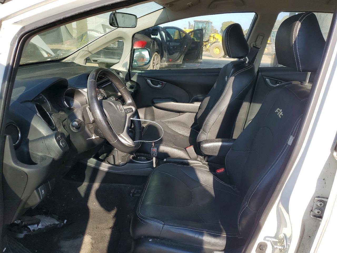 2013 HONDA FIT