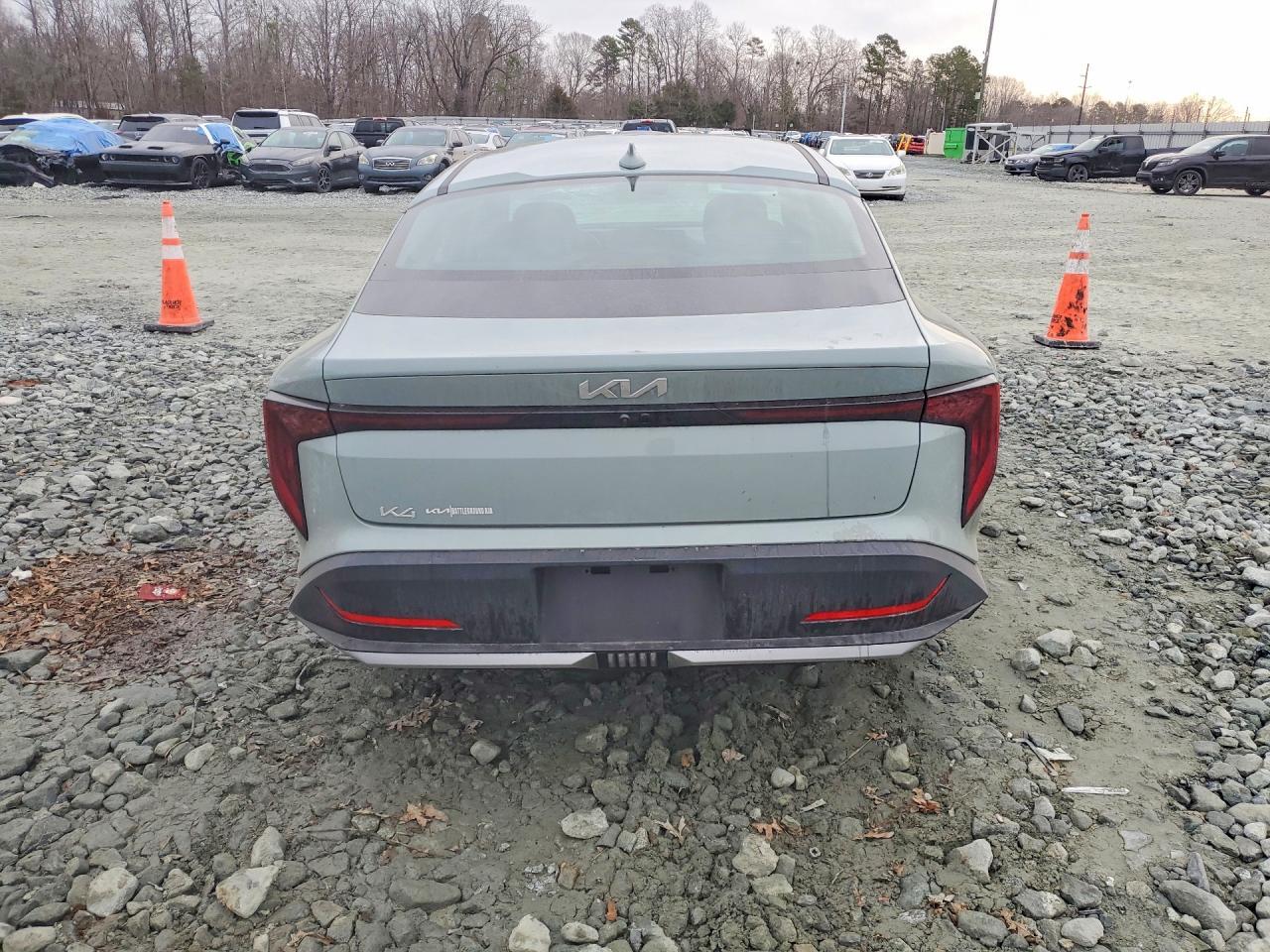 2025 KIA K4