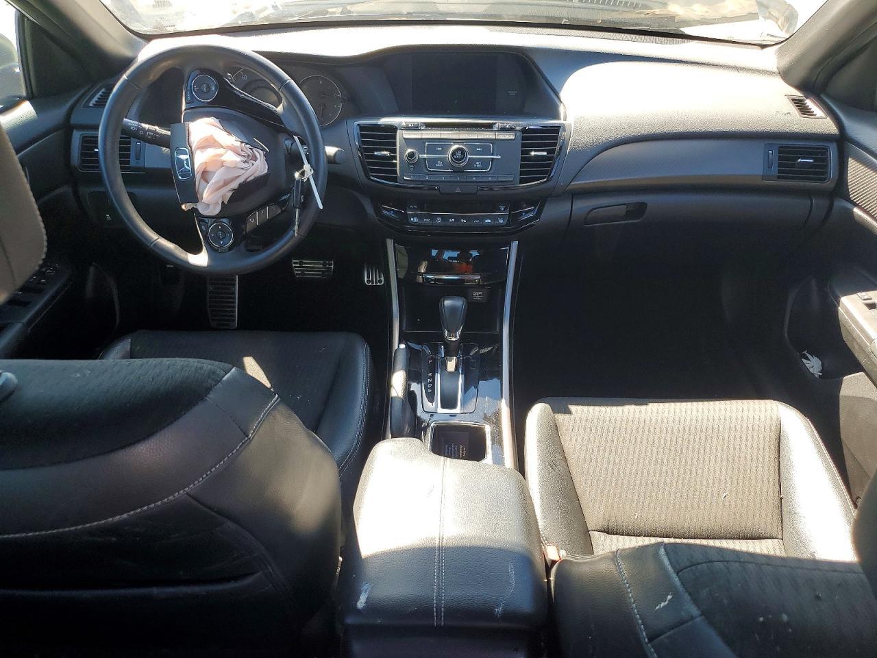 2017 HONDA ACCORD