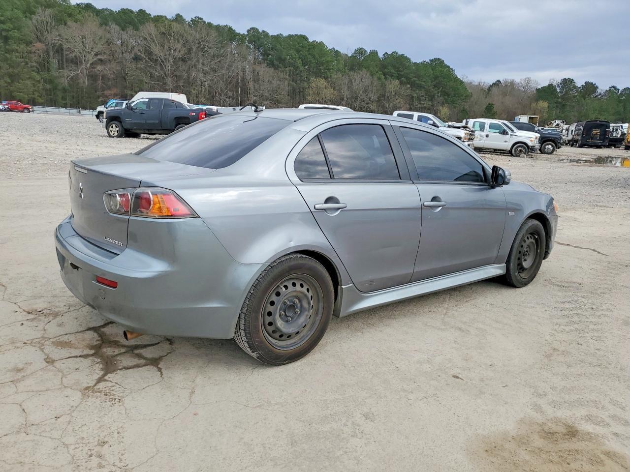 2015 MITSUBISHI LANCER