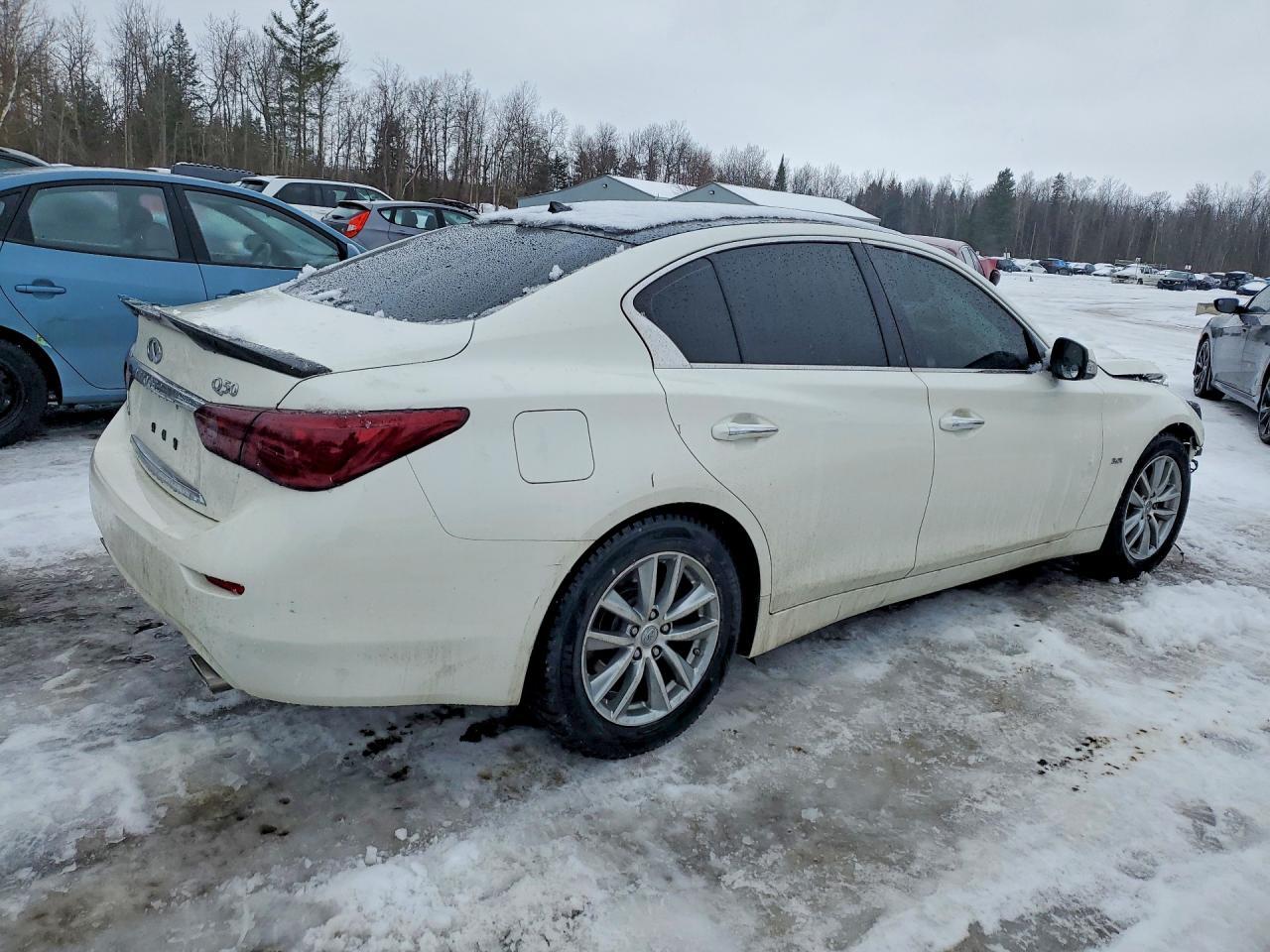 2017 INFINITI Q50