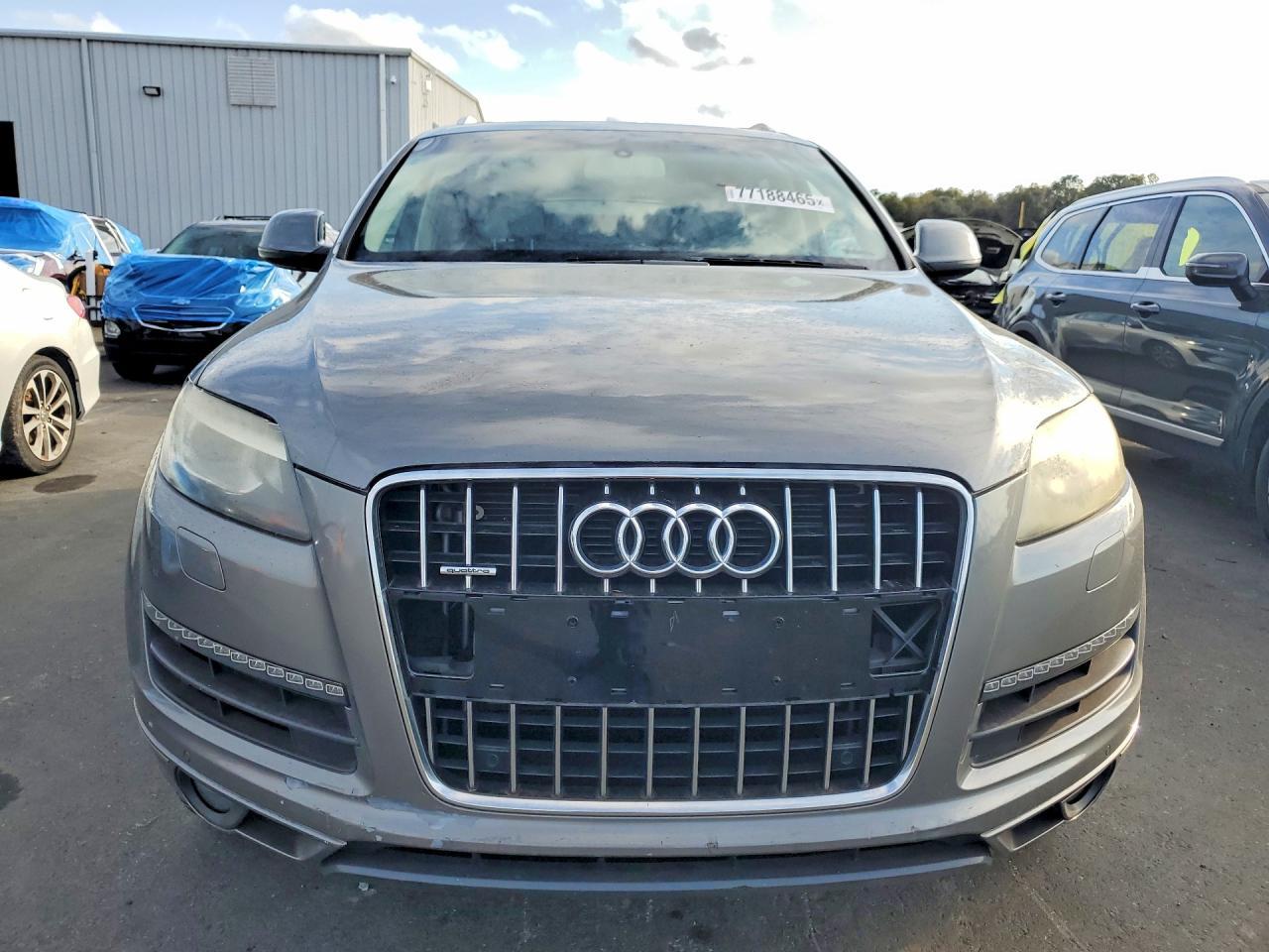 2015 AUDI Q7