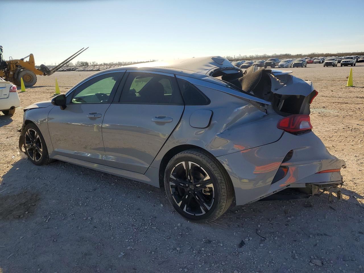 2021 KIA K5