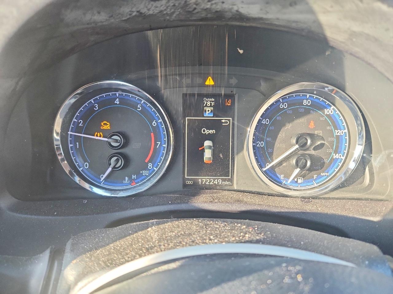 2018 TOYOTA COROLLA