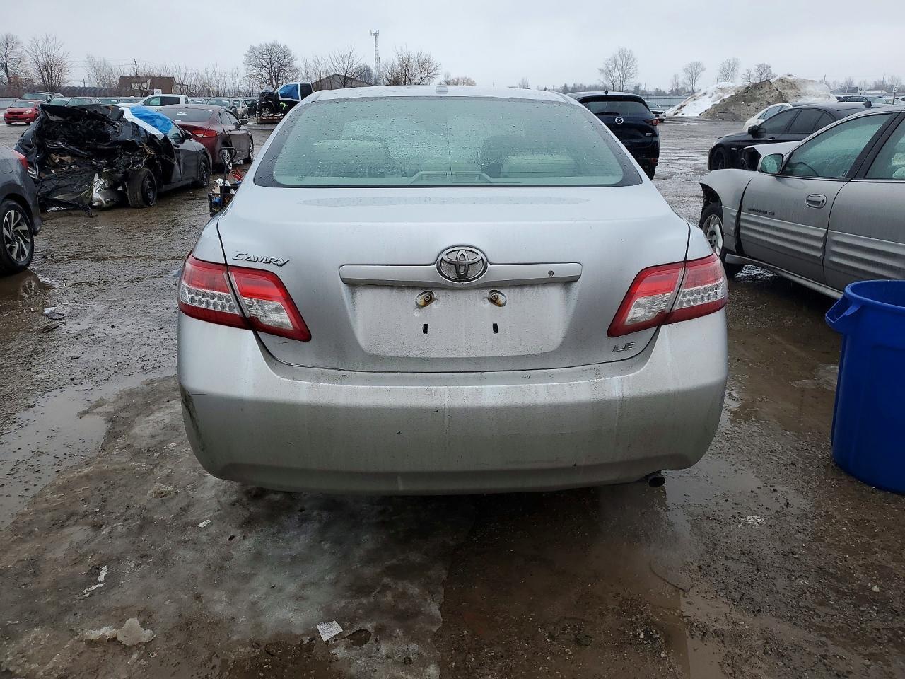 2010 TOYOTA CAMRY
