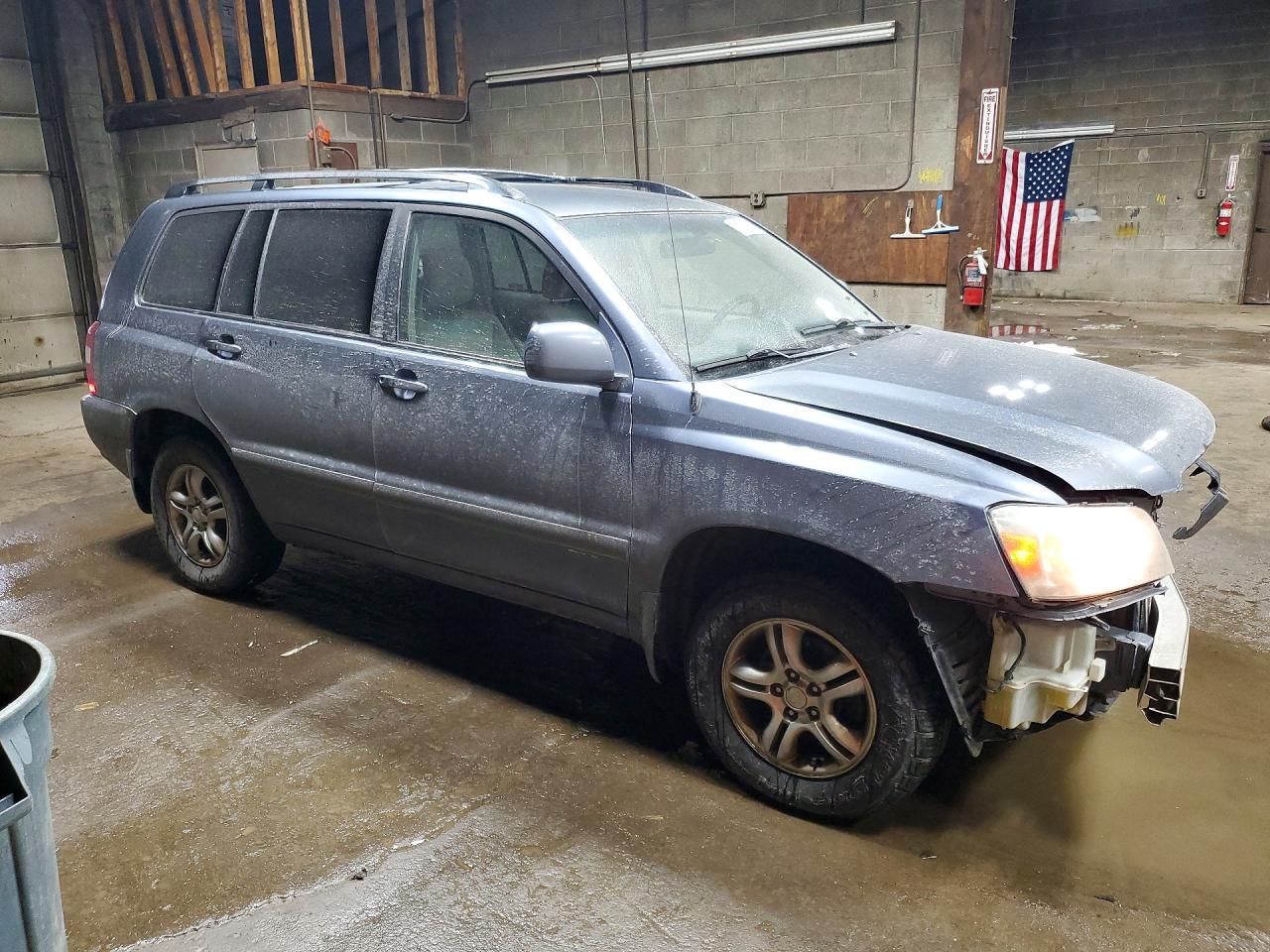 2006 TOYOTA HIGHLANDER